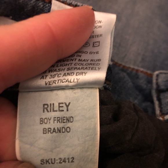 DL1961 Riley Boyfriend Cropped Straight Leg Jeans size 28 - Picture 13 of 13